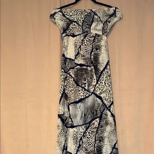 Sleeveless long printed dress